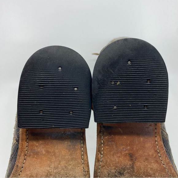 Frye Veronica  Leather Boots Color Brown Fashion Cracked Shiny Finish SZ 6 - Picture 11 of 15